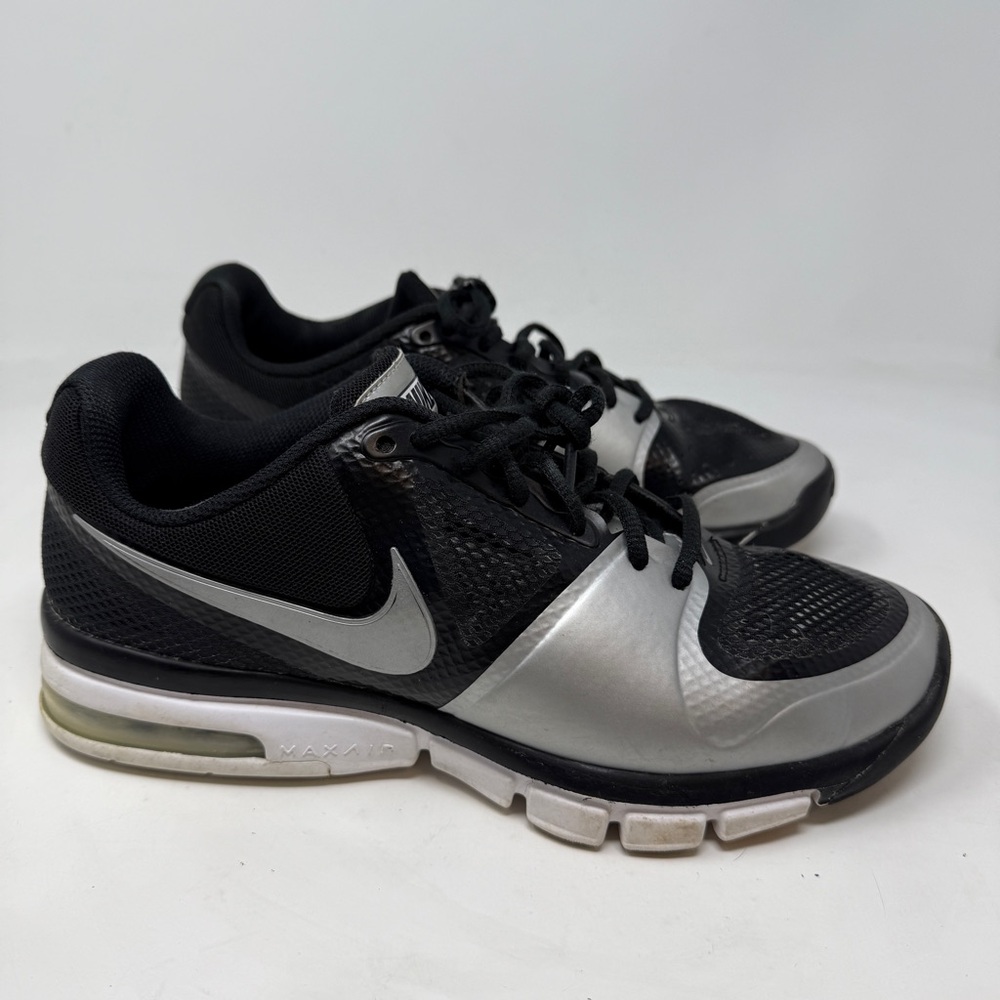 Nike Air Extreme Volley Womens 9.5 Black Silver Volleyball Shoes 442249-001